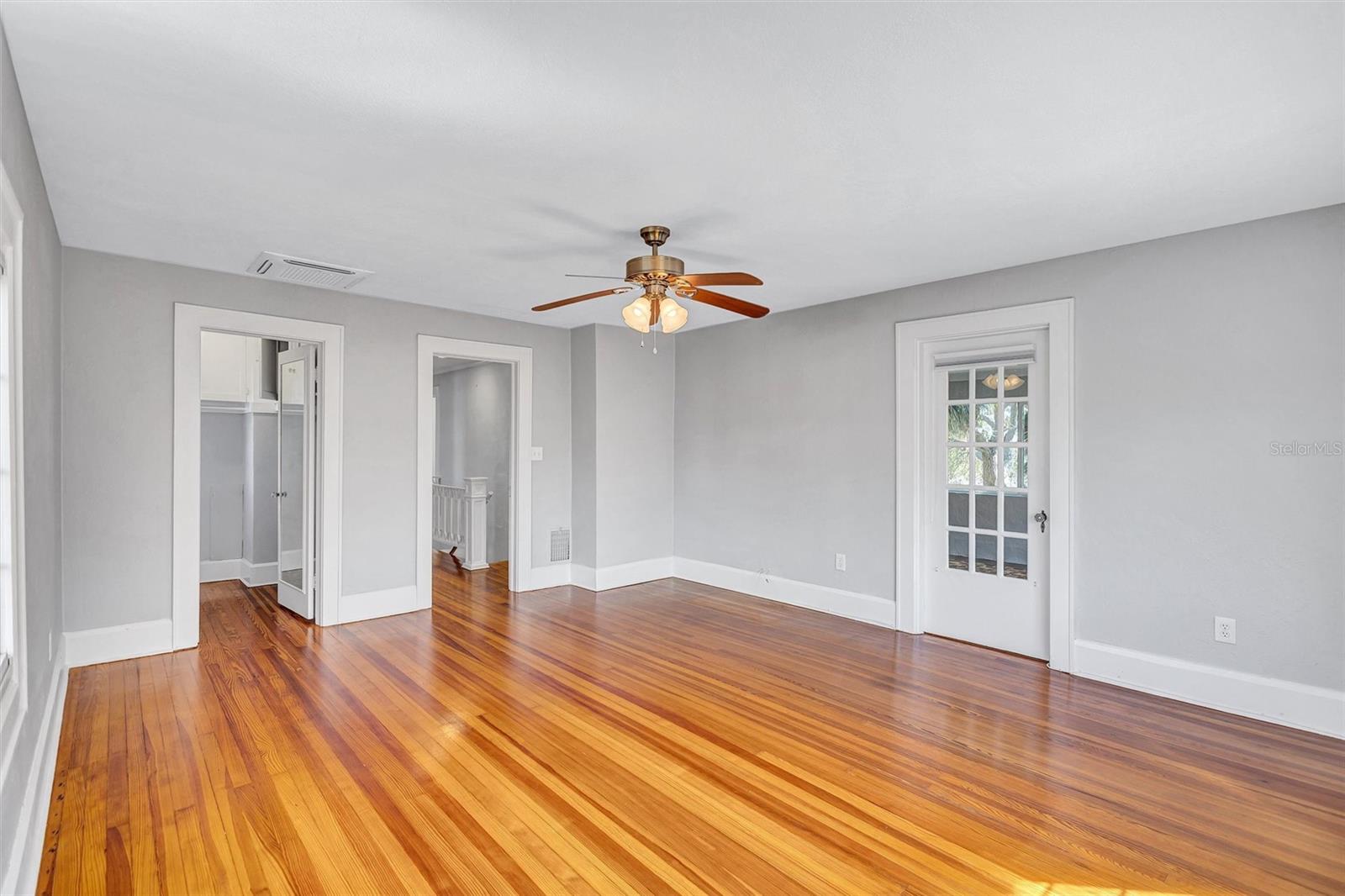 Image 47 of 76 For 120 Park Street N