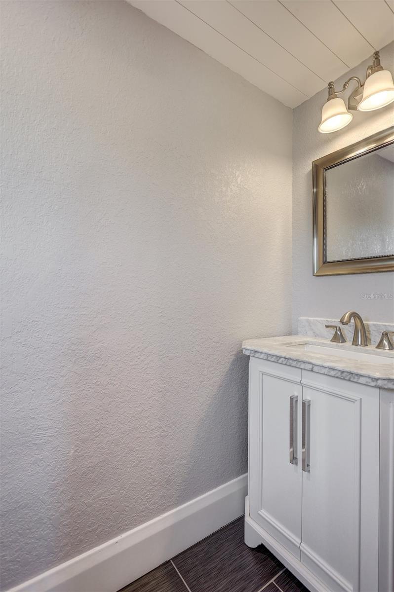 Image 66 of 76 For 120 Park Street N