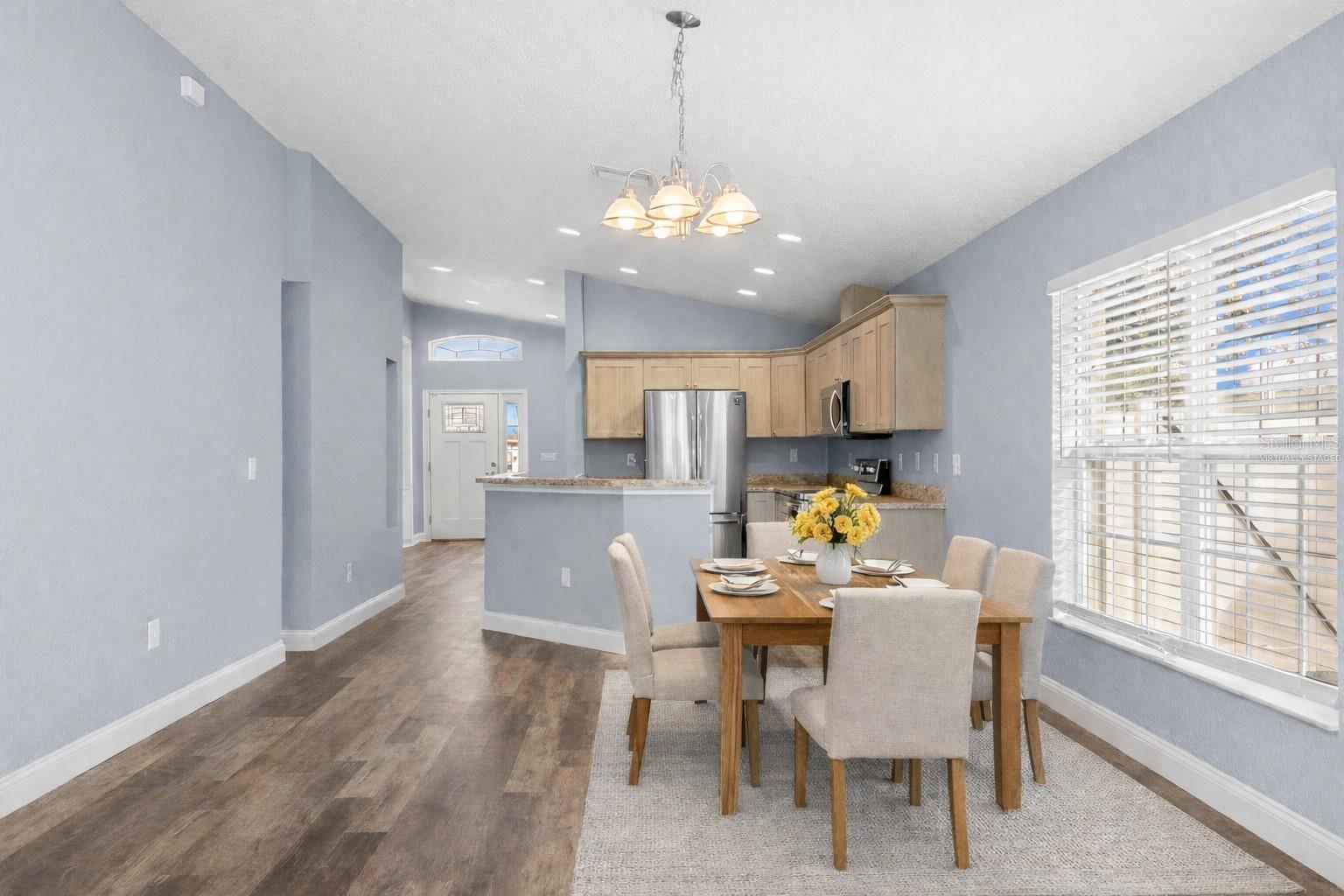 Image 11 of 29 For 318 Bennett Street