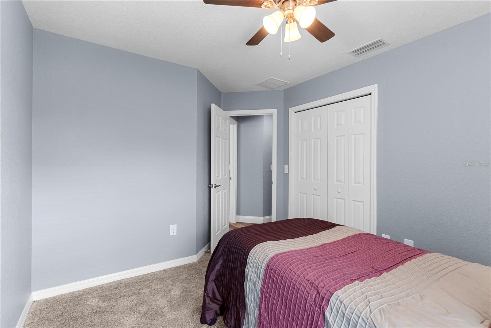 Image 21 of 29 For 318 Bennett Street