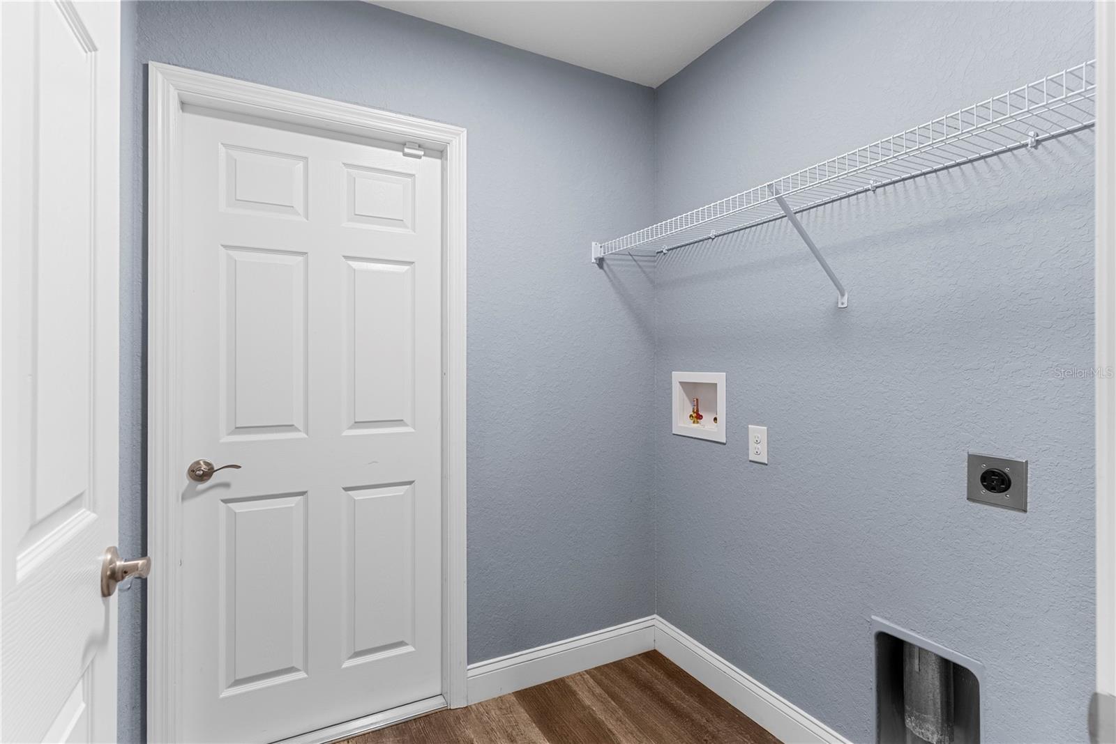 Image 22 of 29 For 318 Bennett Street