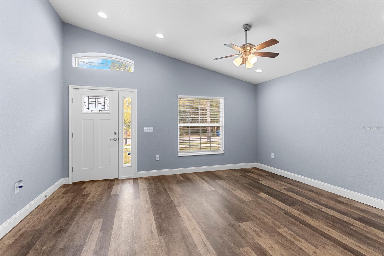 Image 4 of 29 For 318 Bennett Street