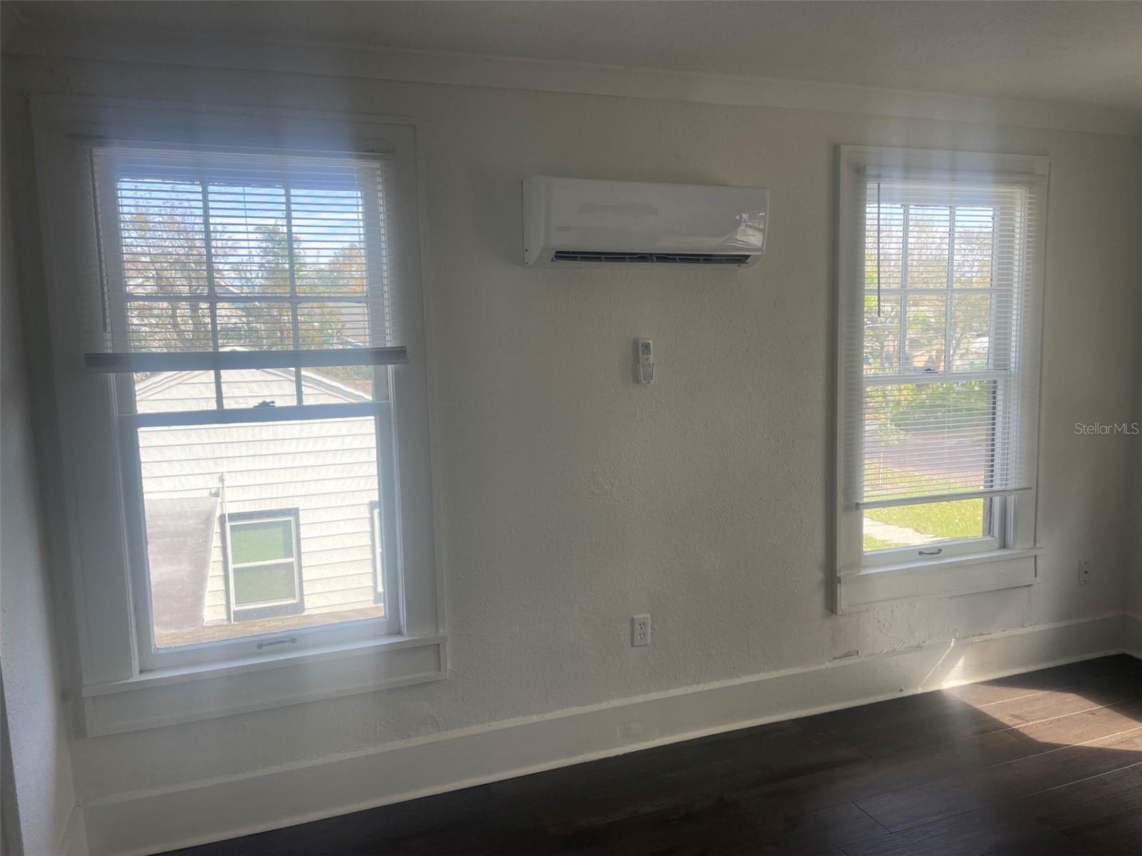 Image 2 of 7 For 5301 27th Avenue S