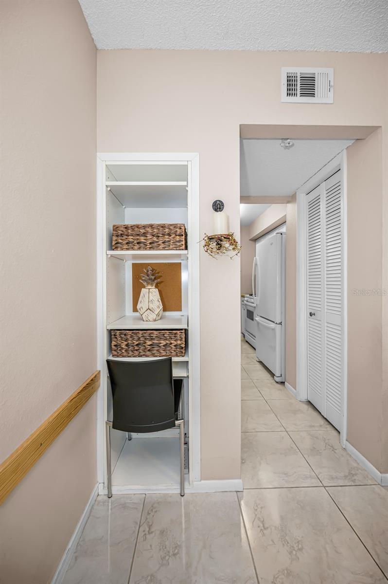 Image 10 of 36 For 5257 81st Lane N 2