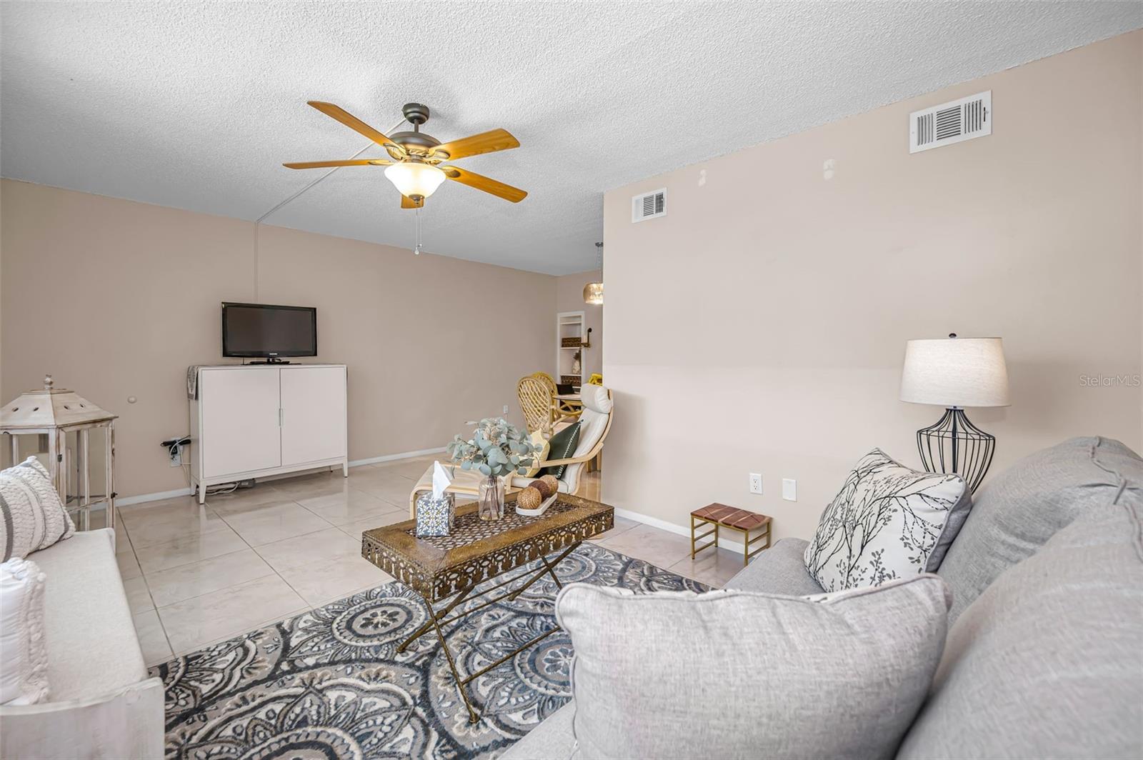 Image 7 of 36 For 5257 81st Lane N 2