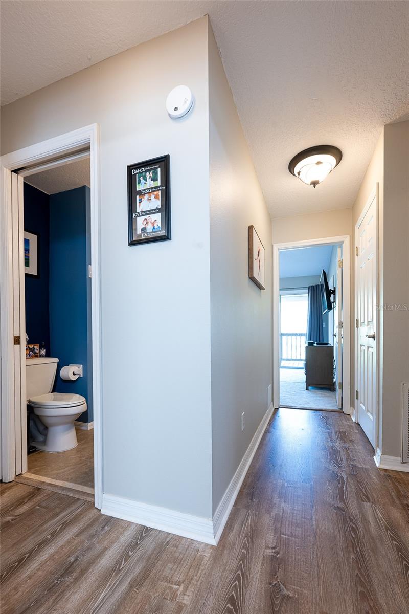 Image 28 of 51 For 510 Ryans Woods Lane