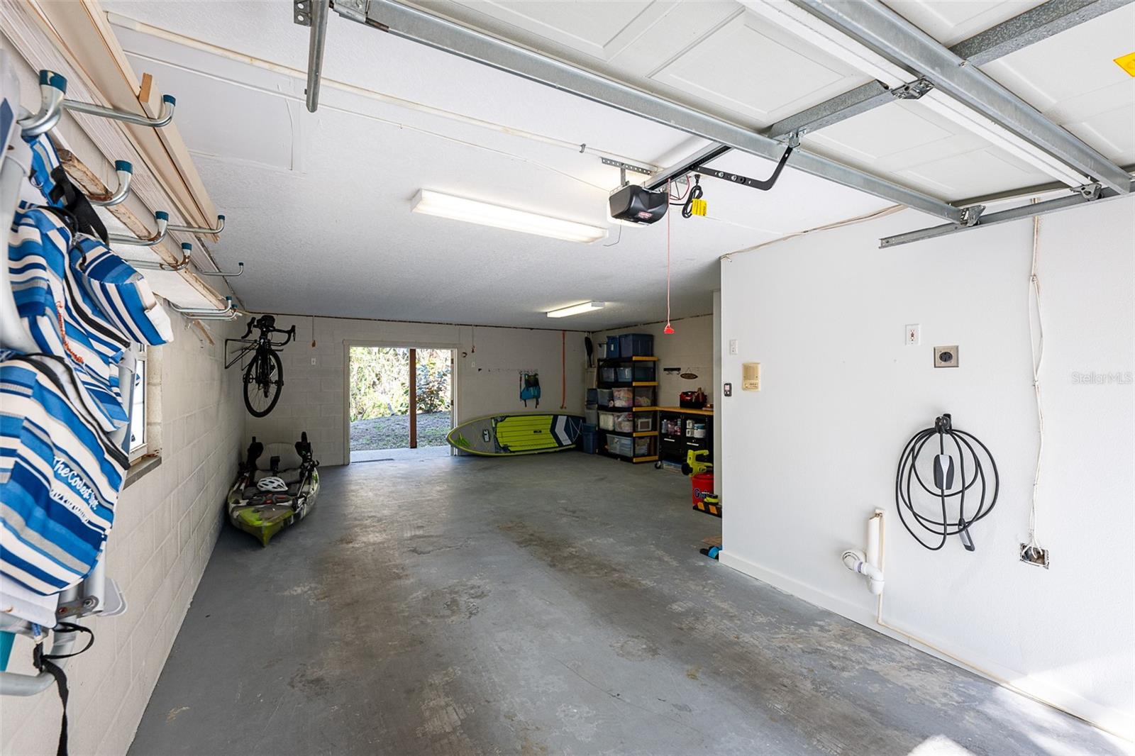 Image 34 of 51 For 510 Ryans Woods Lane