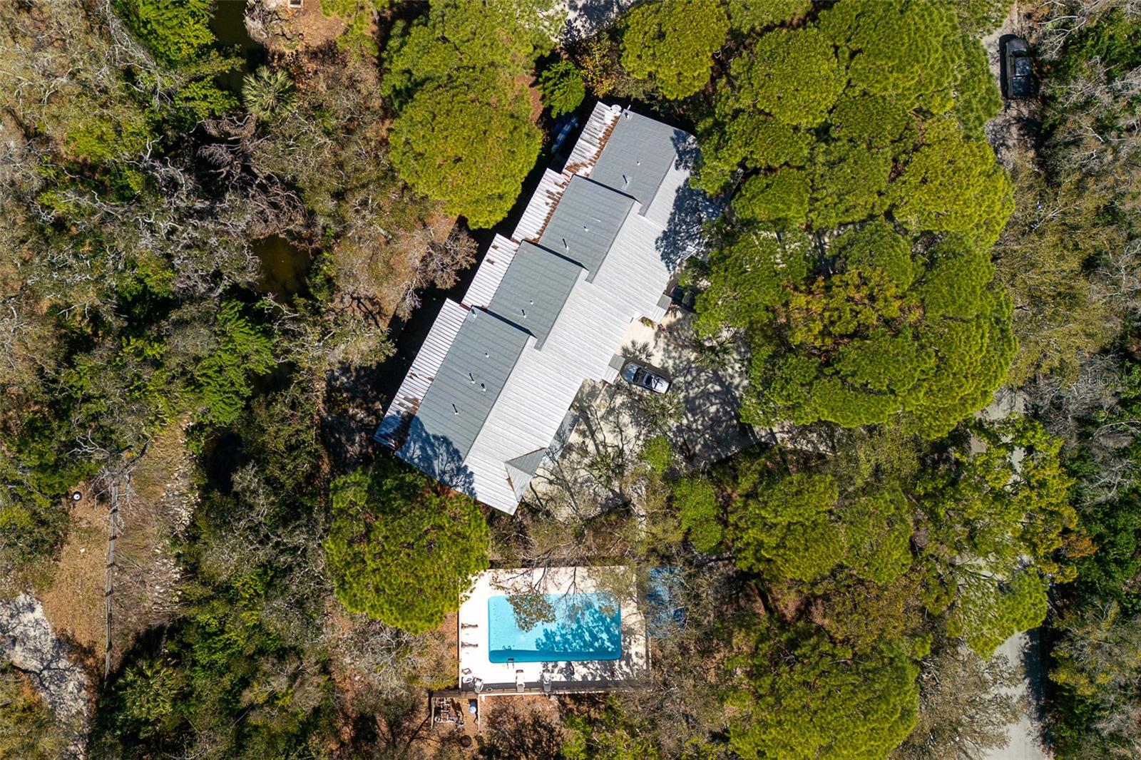 Image 42 of 51 For 510 Ryans Woods Lane