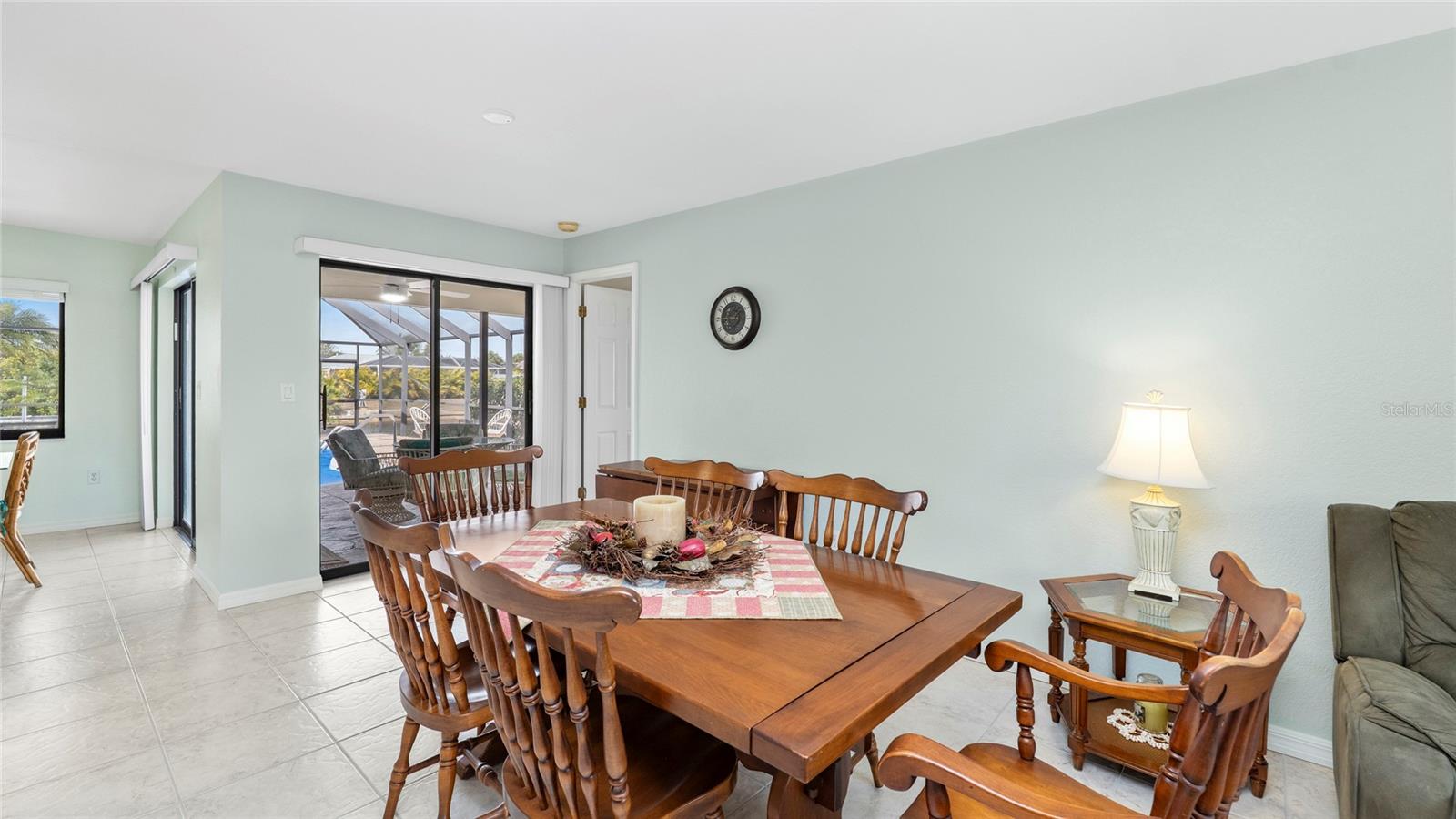 Image 13 of 49 For 27248 San Marino Drive