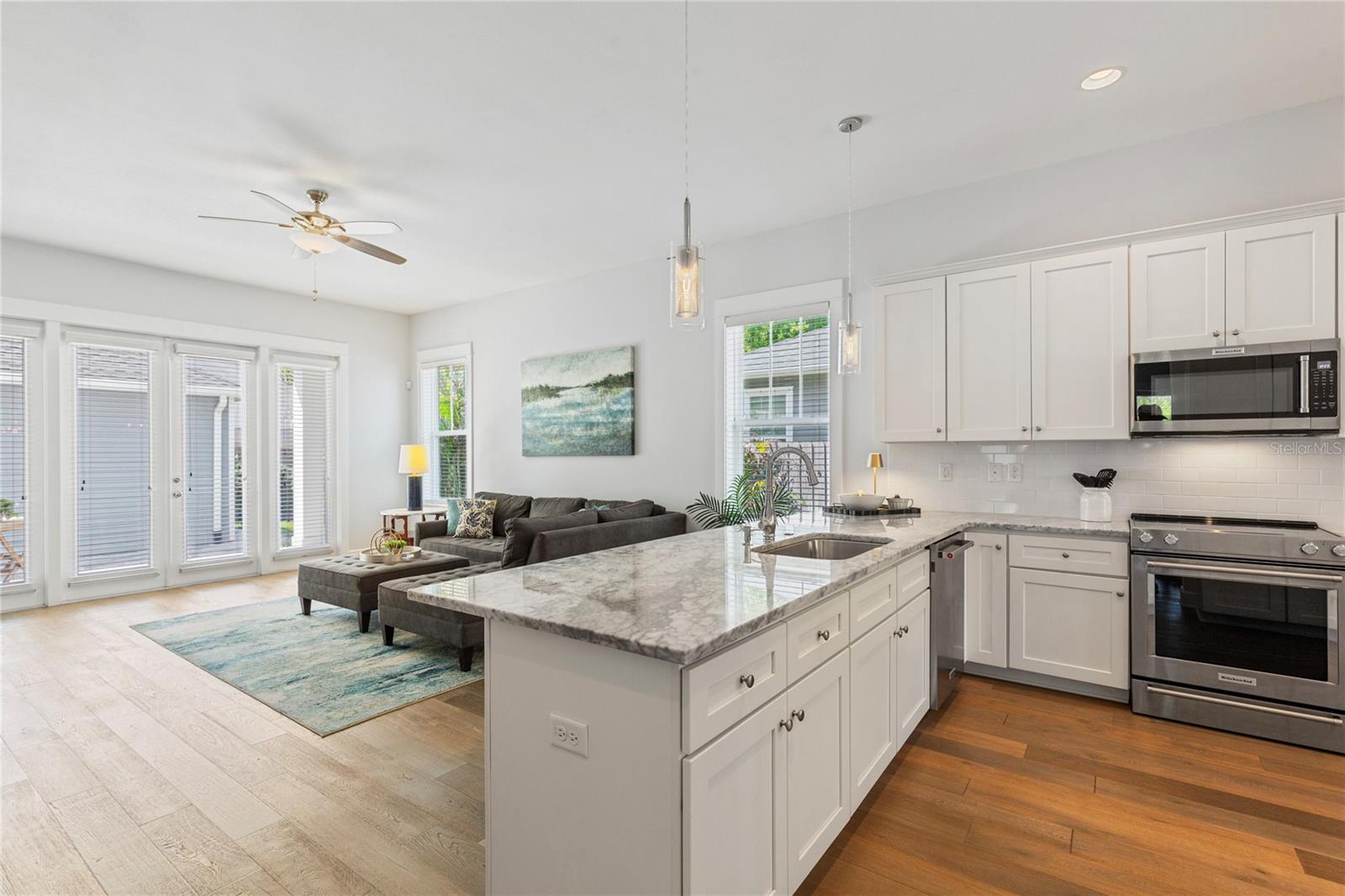 Image 11 of 41 For 502 Osborne Avenue