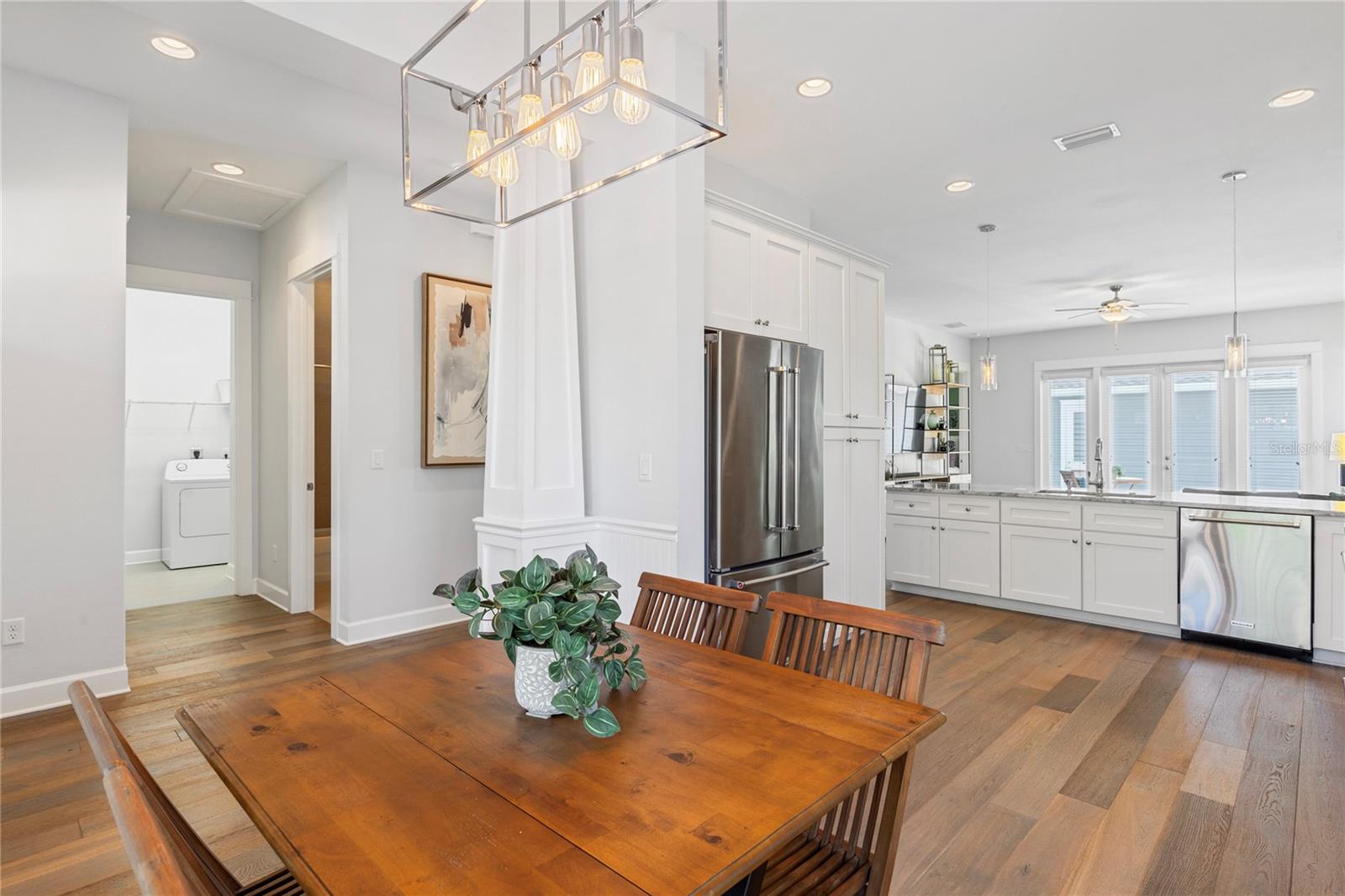 Image 15 of 41 For 502 Osborne Avenue