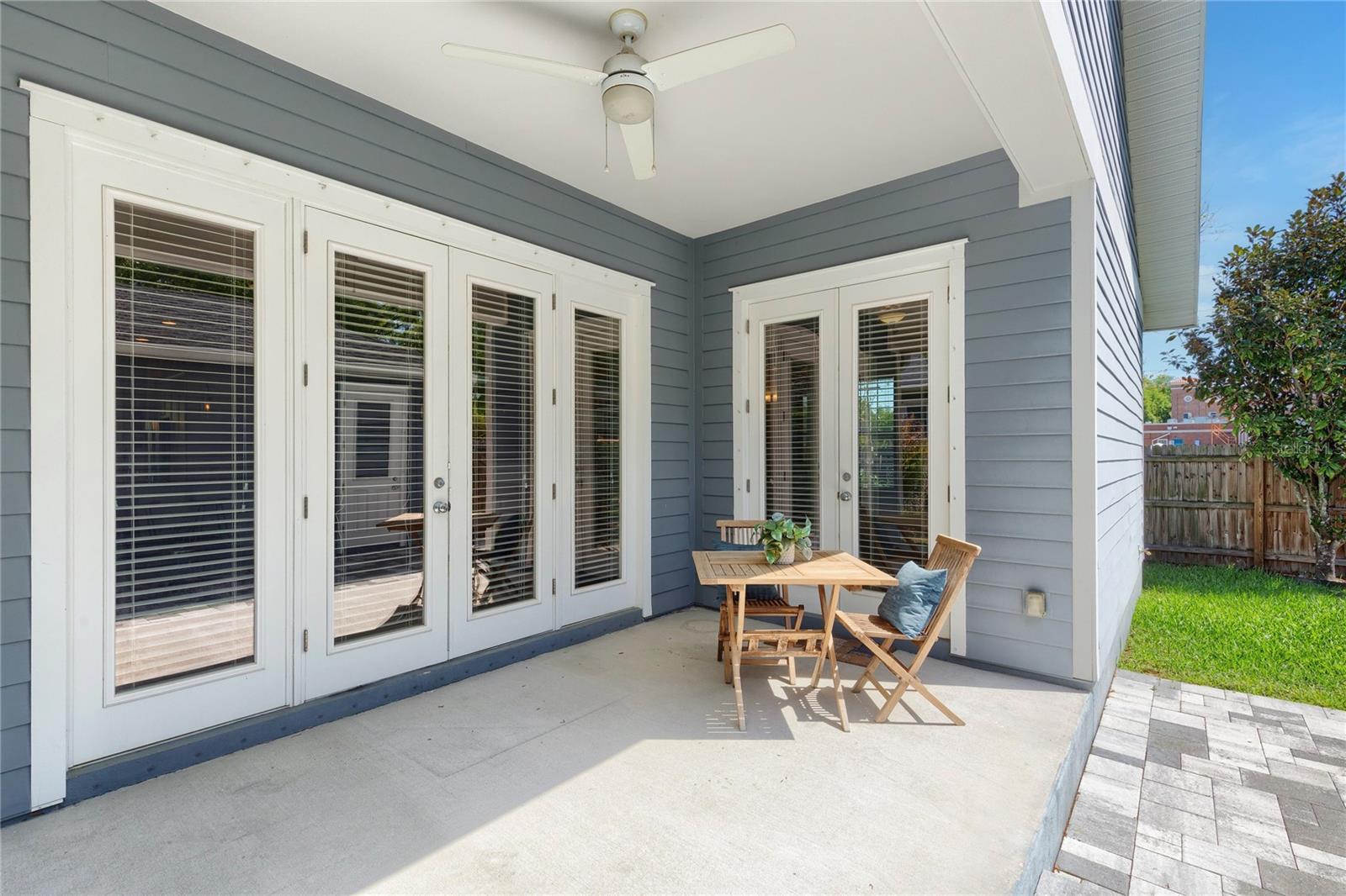 Image 32 of 41 For 502 Osborne Avenue