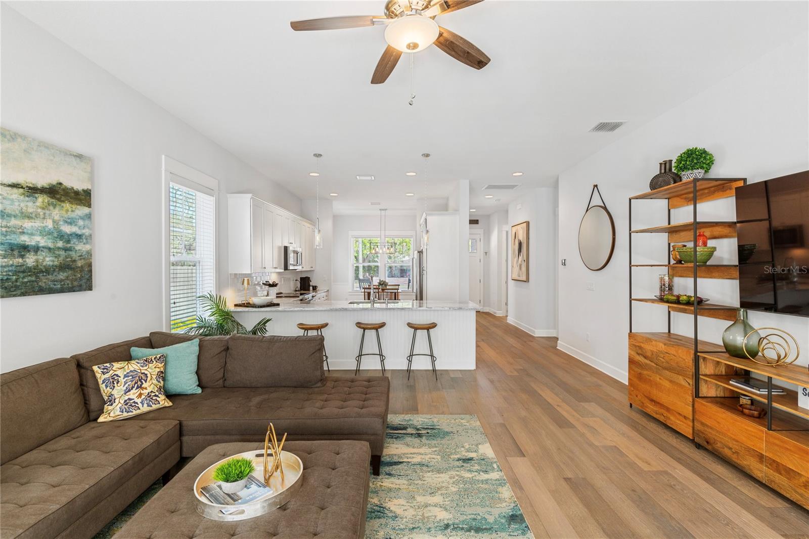 Image 5 of 41 For 502 Osborne Avenue