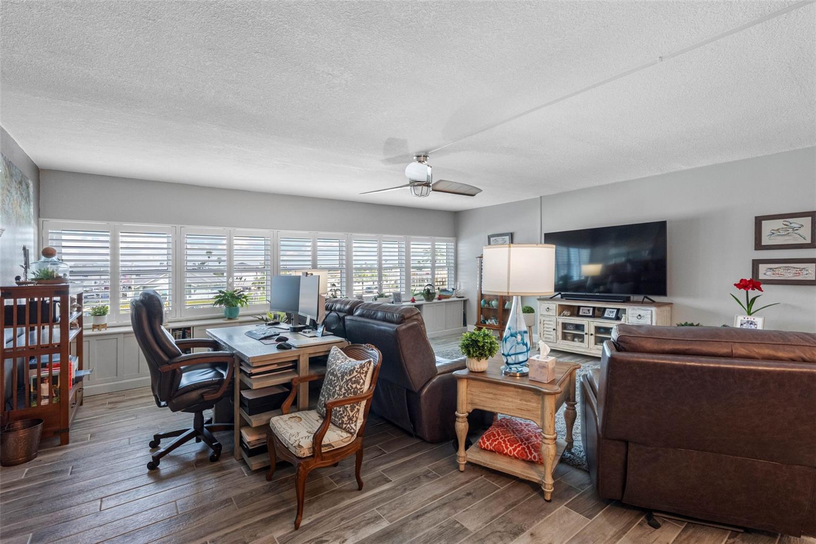 Image 6 of 55 For 17400 Gulf Boulevard I3