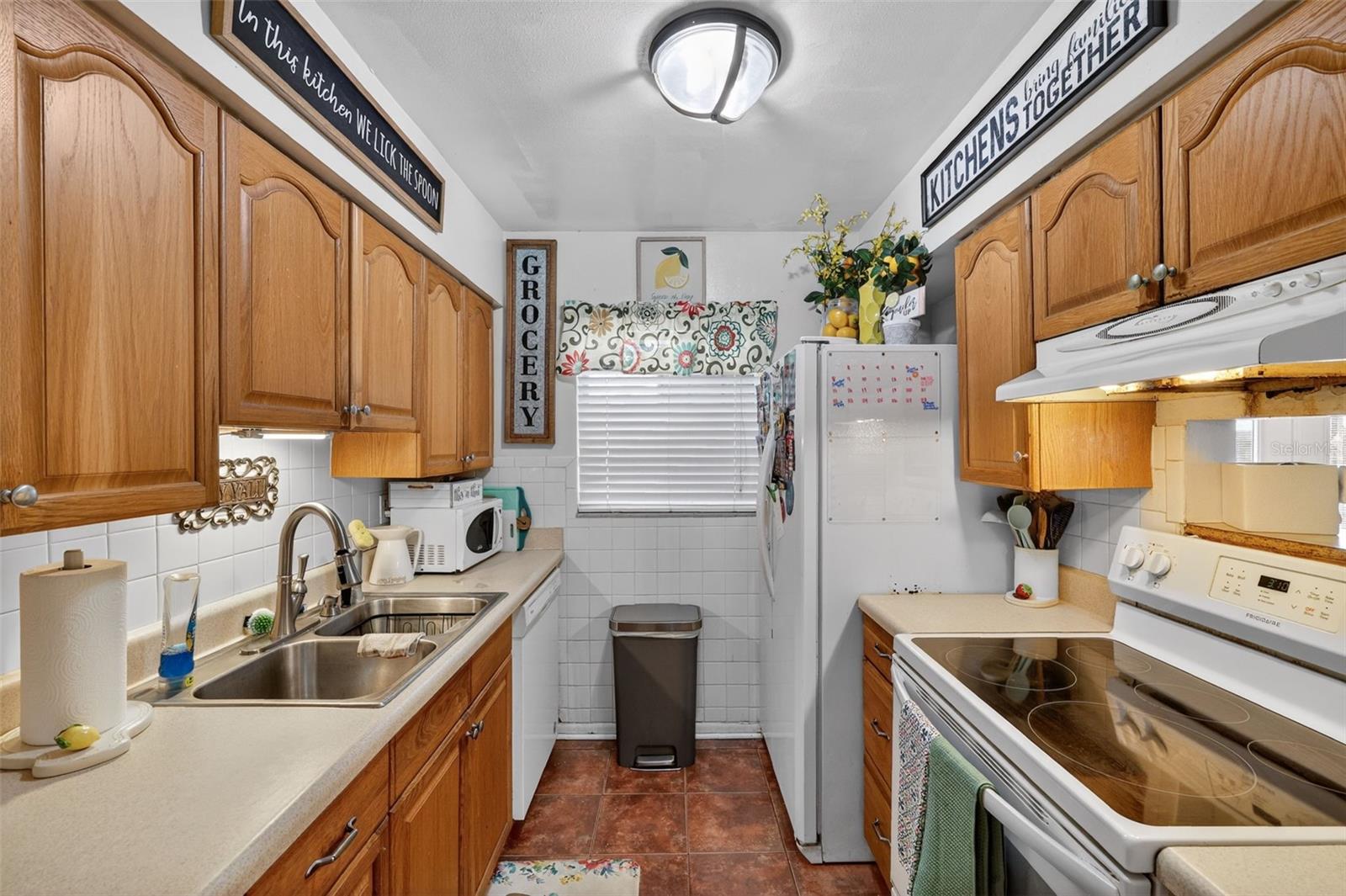 Image 10 of 41 For 7006 Tidewater Trail