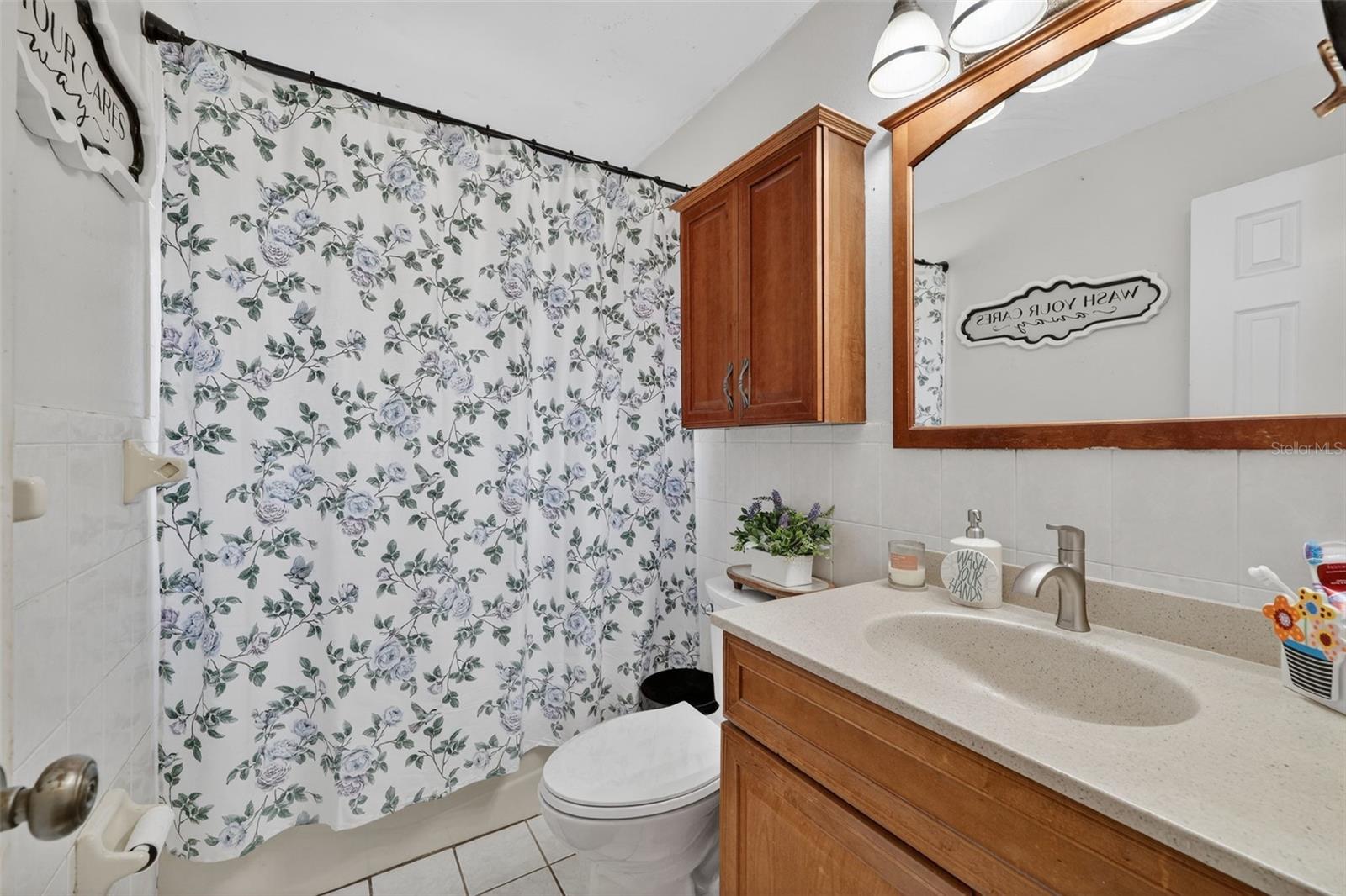 Image 19 of 41 For 7006 Tidewater Trail