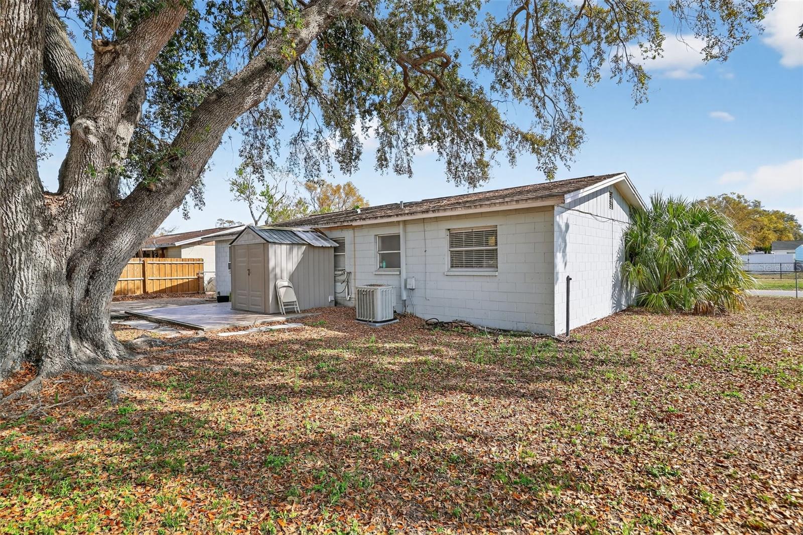 Image 23 of 41 For 7006 Tidewater Trail