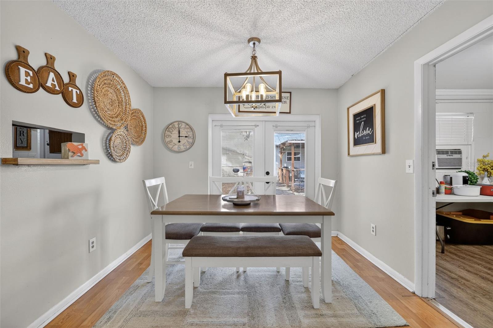 Image 8 of 41 For 7006 Tidewater Trail