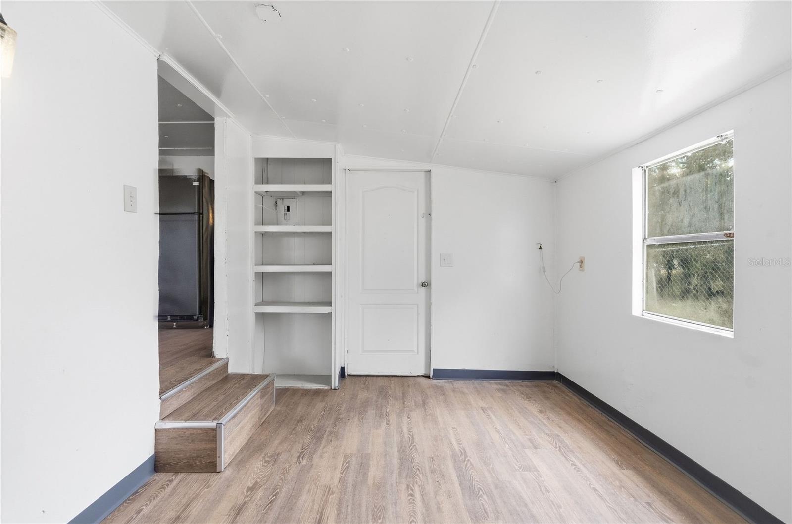 Image 7 of 18 For 37421 Marcy Lane