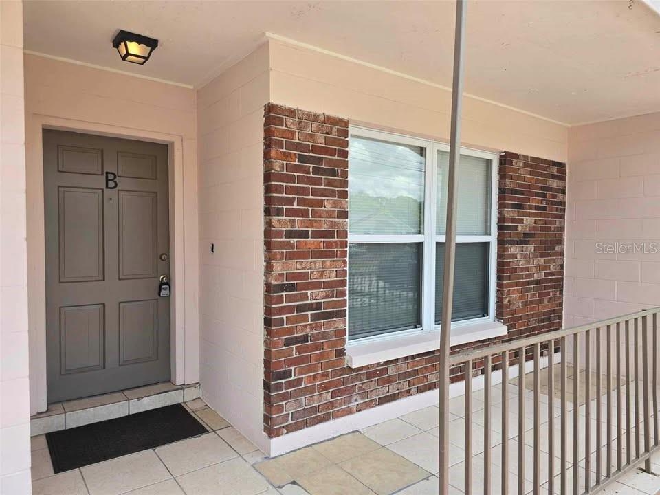 Image 3 of 16 For 1414 108th Avenue