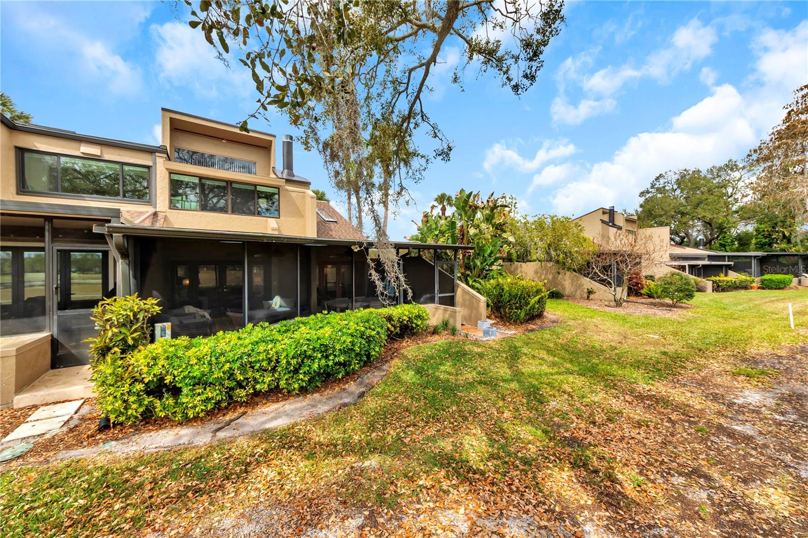 Listing photo id 33 for 4508 Rolling Green Lane 0