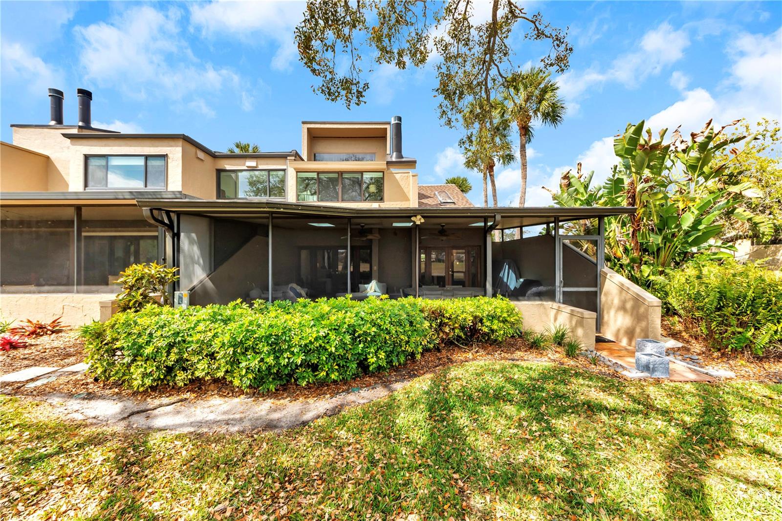 Listing photo id 35 for 4508 Rolling Green Lane 0