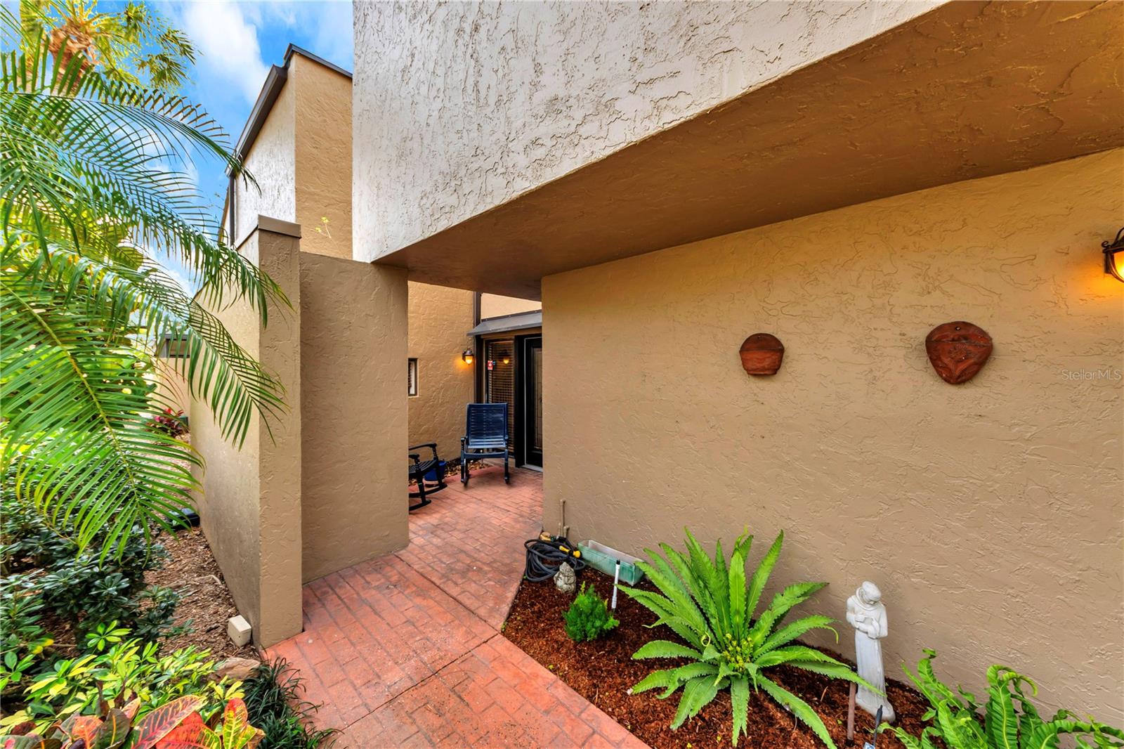 Listing photo id 46 for 4508 Rolling Green Lane 0