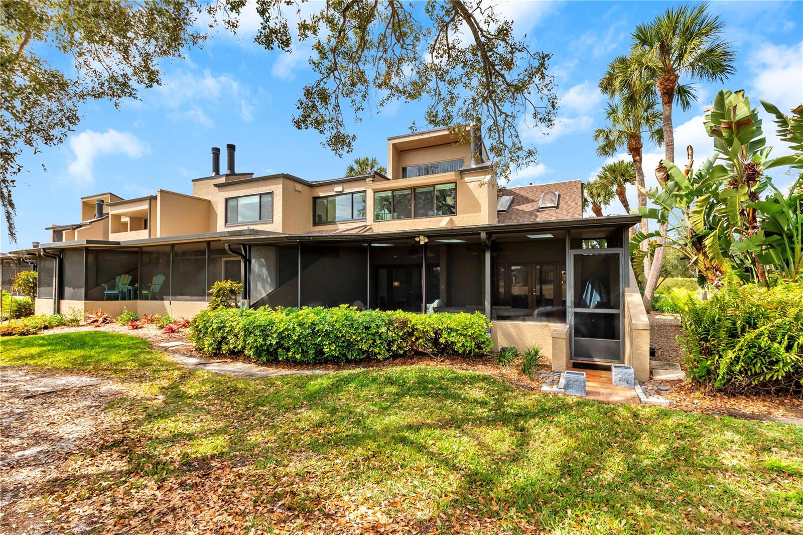 Listing photo id 50 for 4508 Rolling Green Lane 0