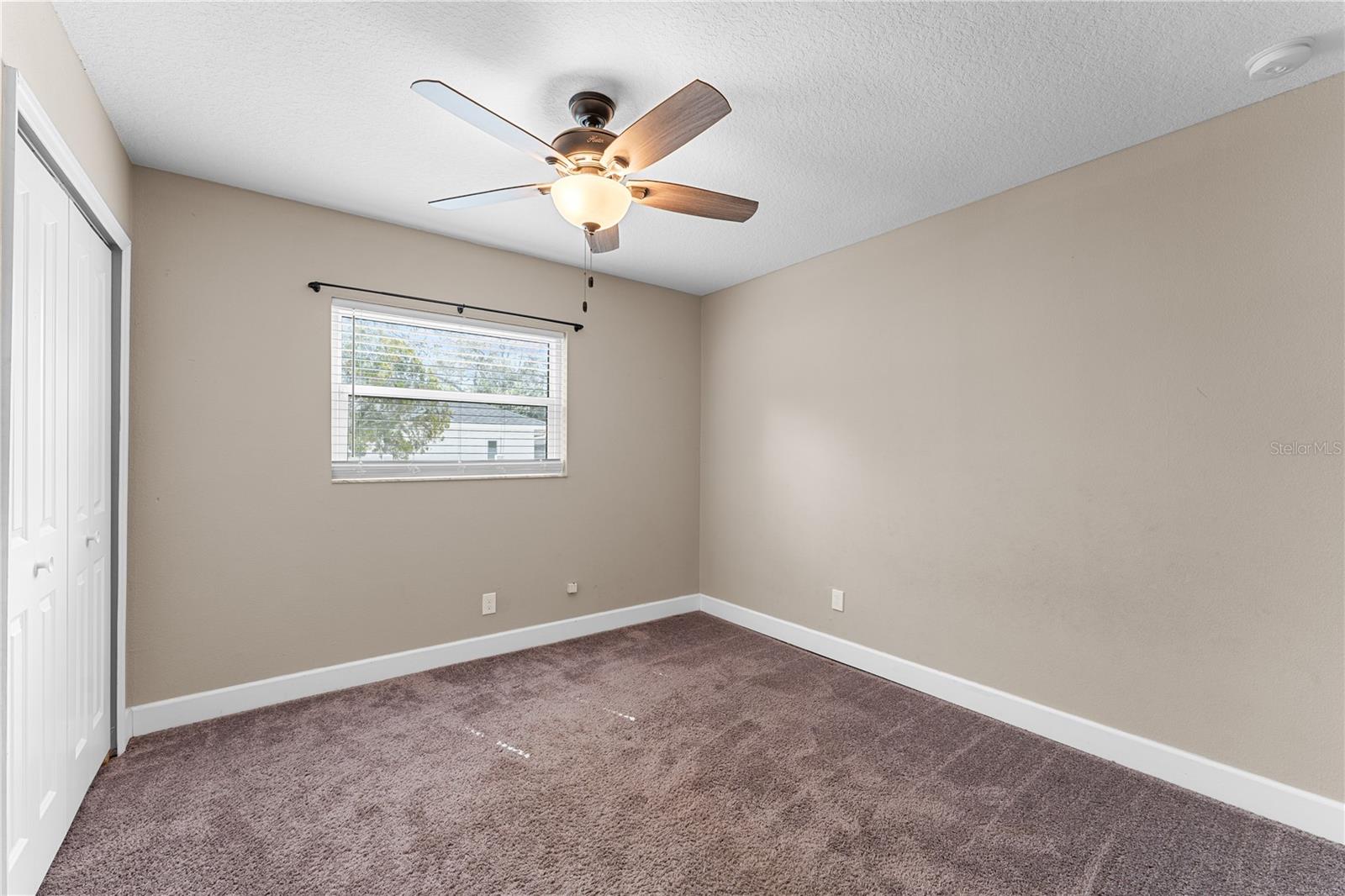 Listing photo id 11 for 10700 62nd Street