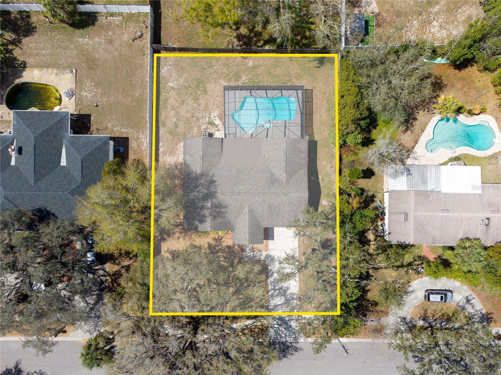 Listing photo id 25 for 10700 62nd Street