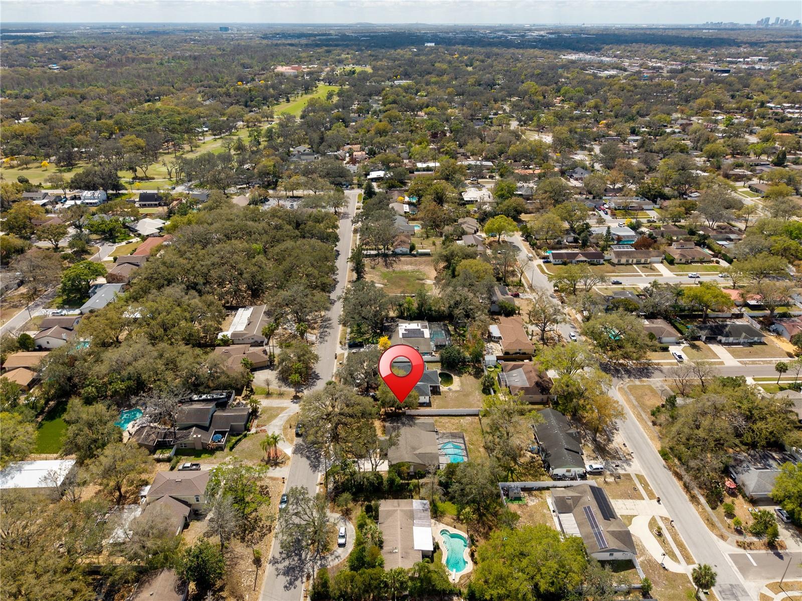 Listing photo id 27 for 10700 62nd Street