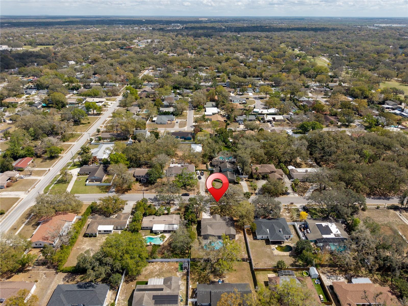 Listing photo id 28 for 10700 62nd Street