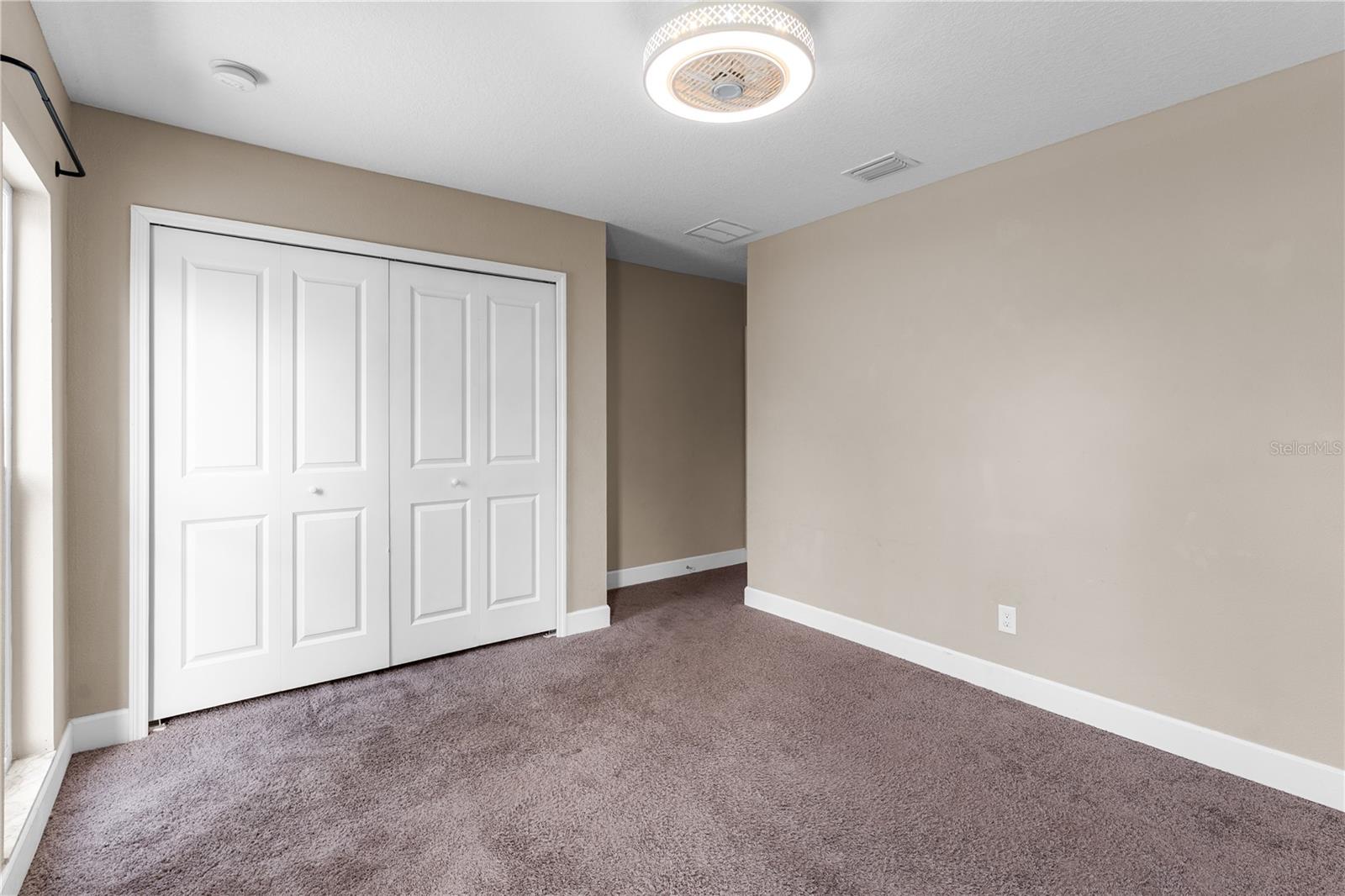 Listing photo id 38 for 10700 62nd Street