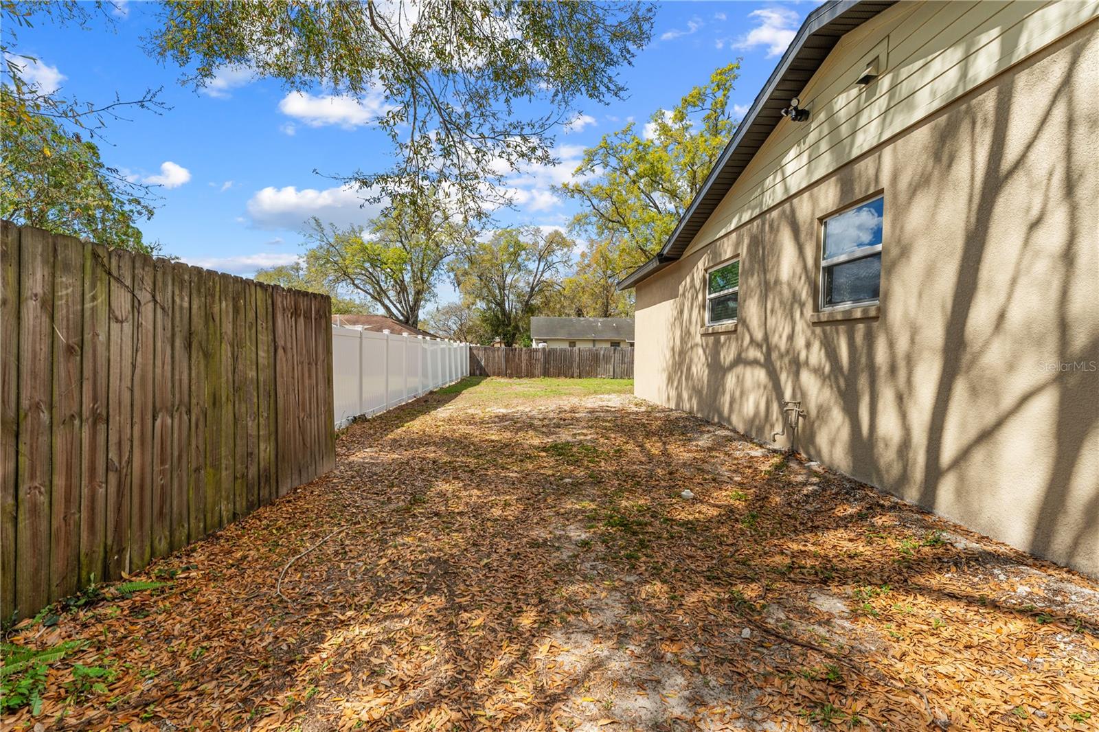 Listing photo id 54 for 10700 62nd Street