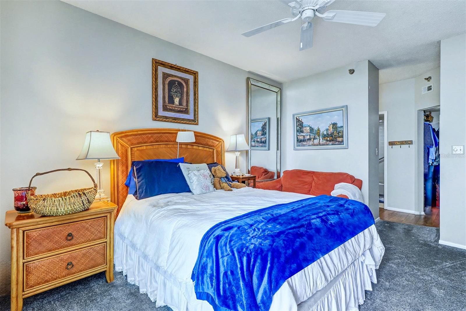 Image 17 of 37 For 8021 Sailboat Key Boulevard S 101