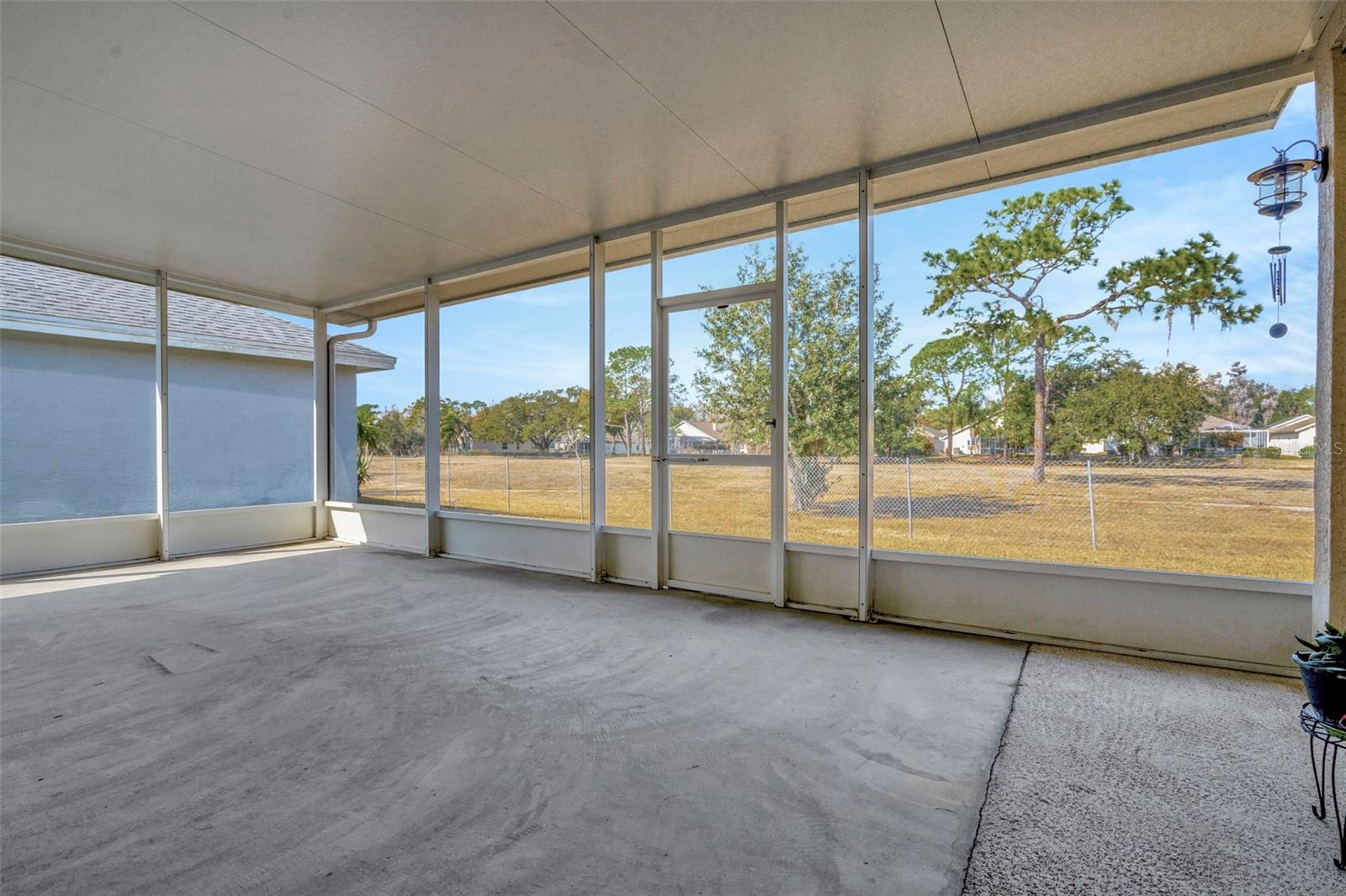 Image 33 of 35 For 18810 Forest Glen Court