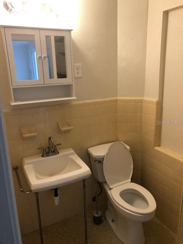 Image 17 of 20 For 6755 Gulf Winds Drive 3