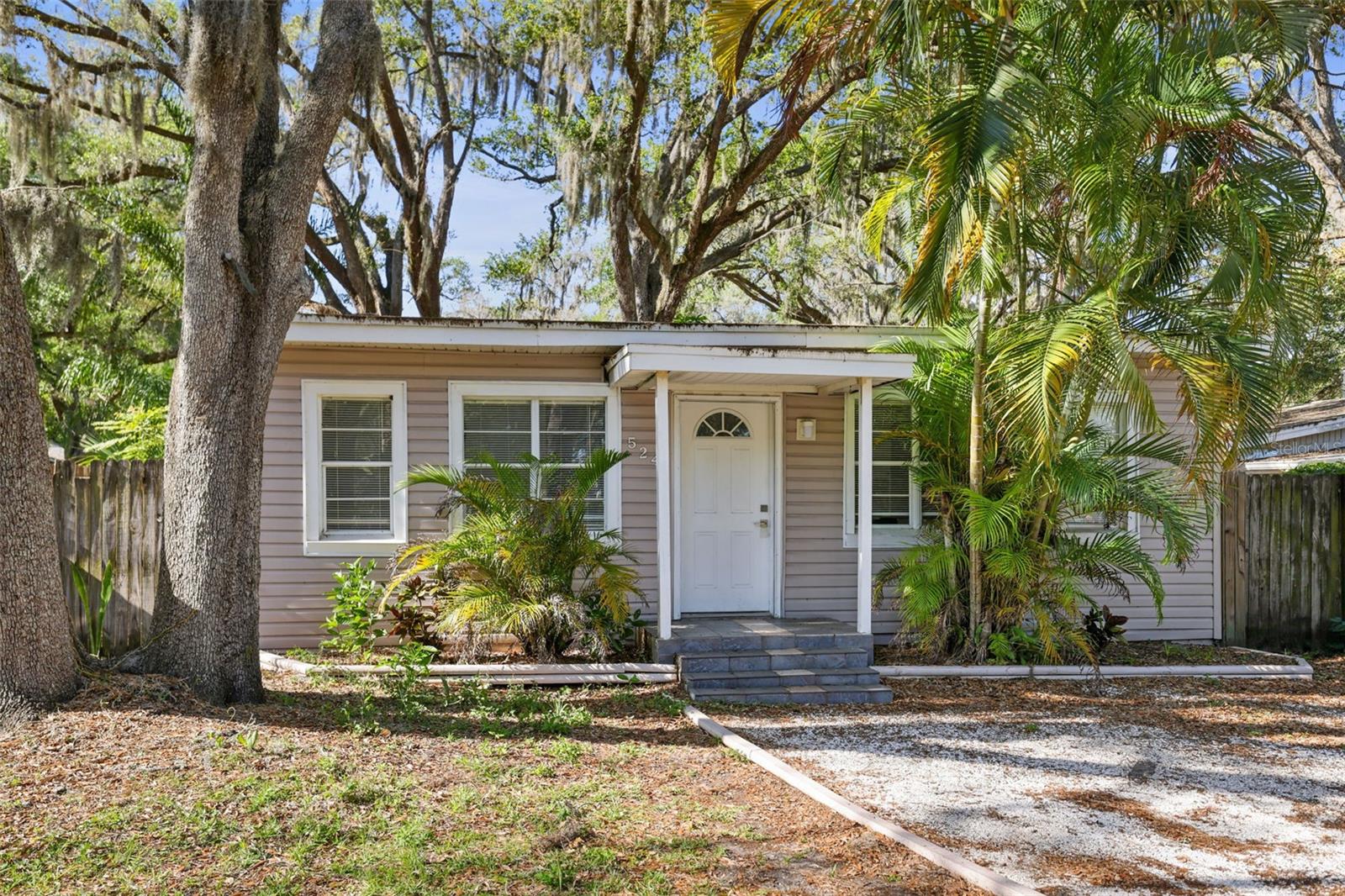 Image 2 of 21 For 524 6th Avenue Ne