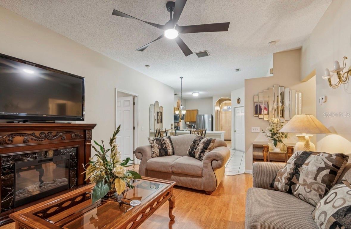 Image 22 of 52 For 1346 Brooke View Drive