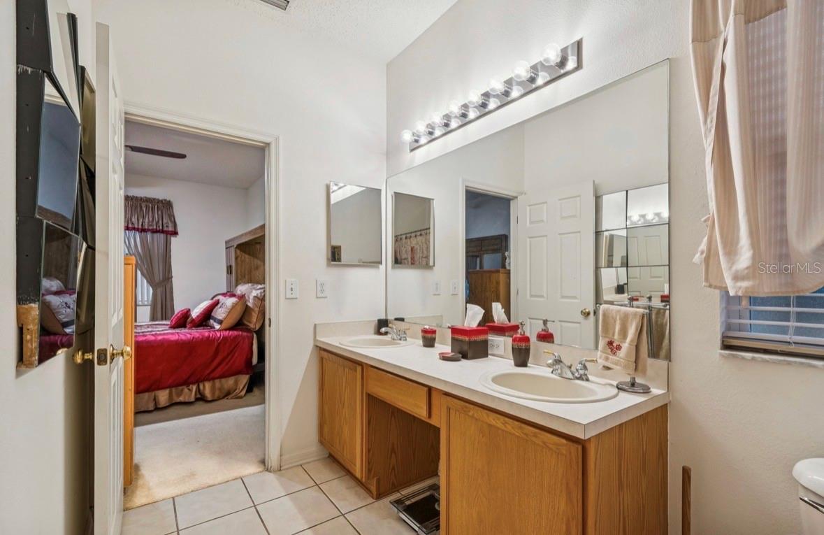 Image 28 of 52 For 1346 Brooke View Drive