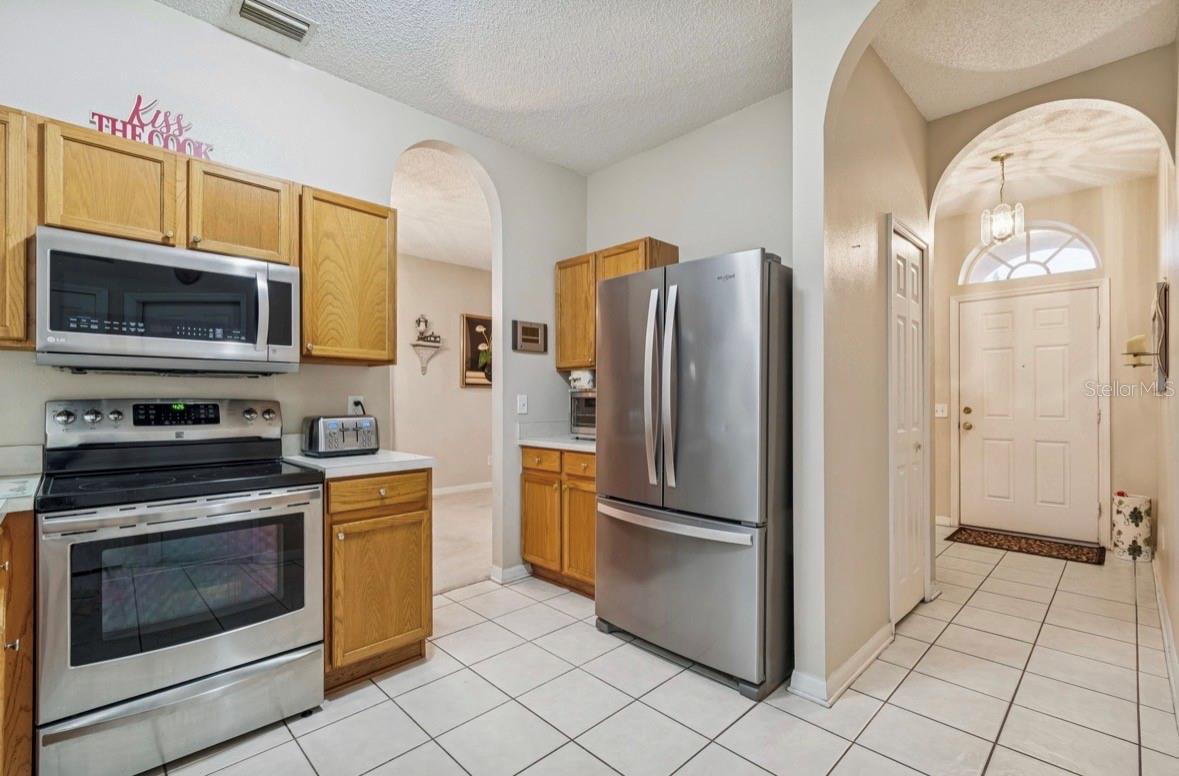 Image 5 of 52 For 1346 Brooke View Drive