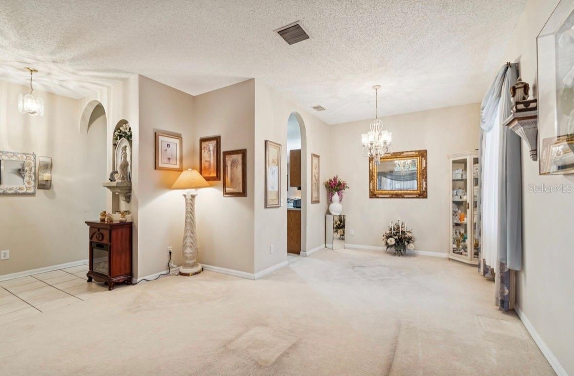 Image 9 of 52 For 1346 Brooke View Drive