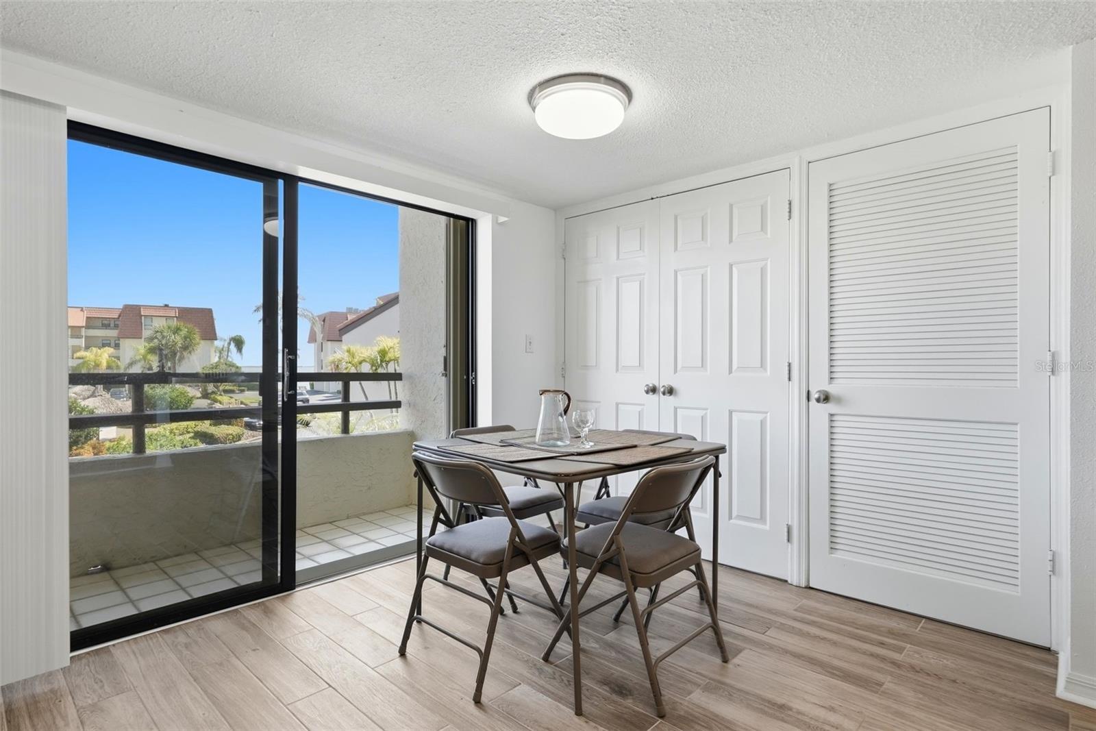 Image 26 of 73 For 128 1st Street E.  102