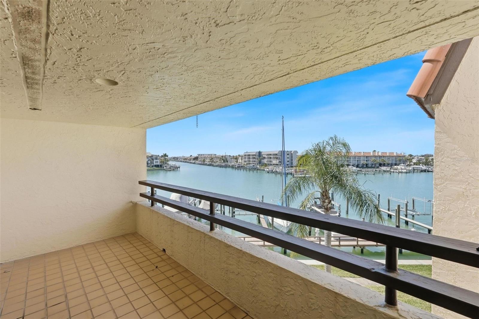 Image 31 of 73 For 128 1st Street E.  102