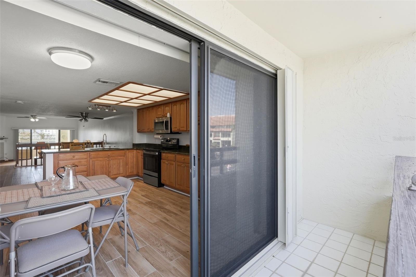 Image 32 of 73 For 128 1st Street E.  102