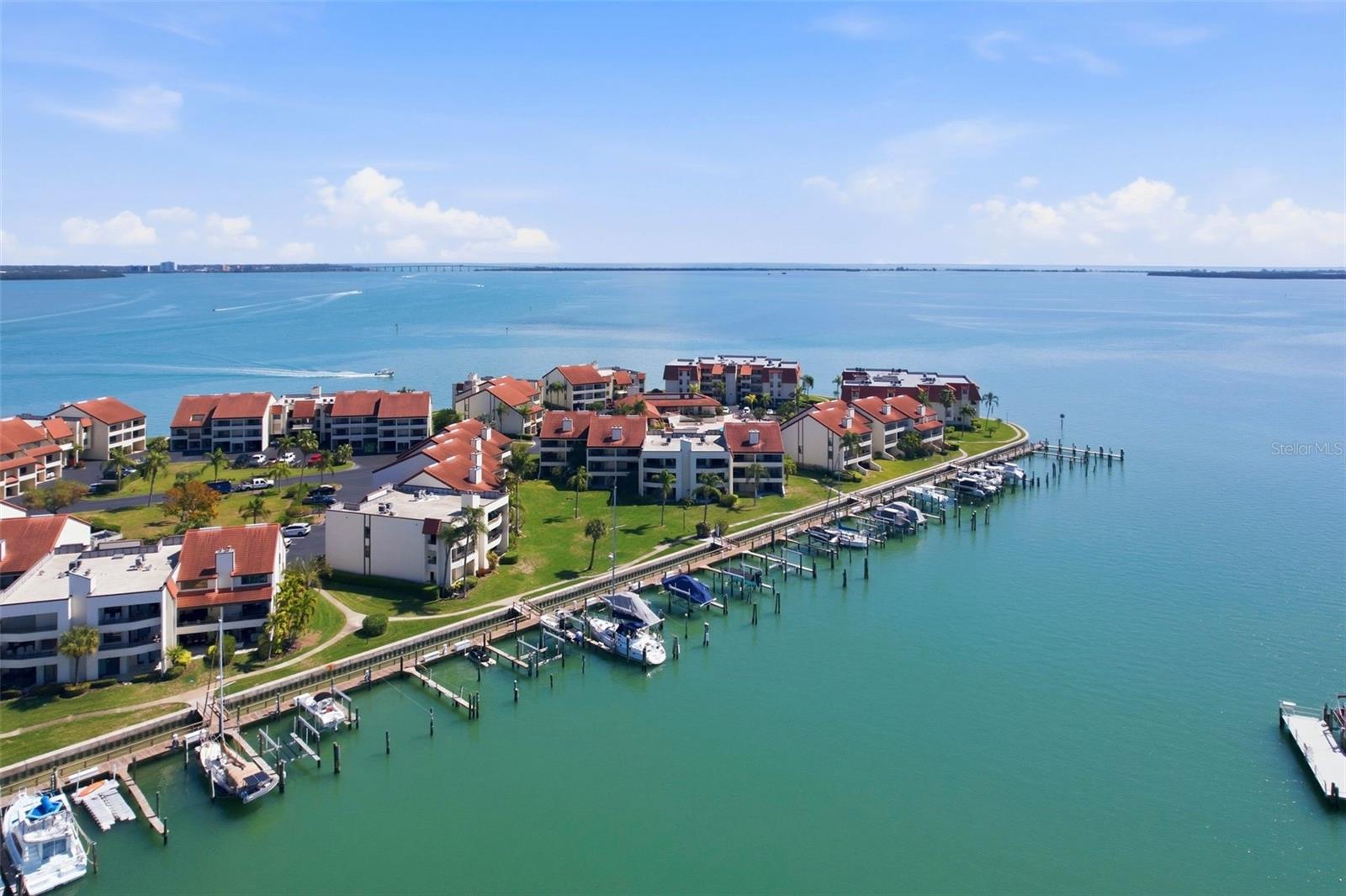 Image 4 of 73 For 128 1st Street E.  102