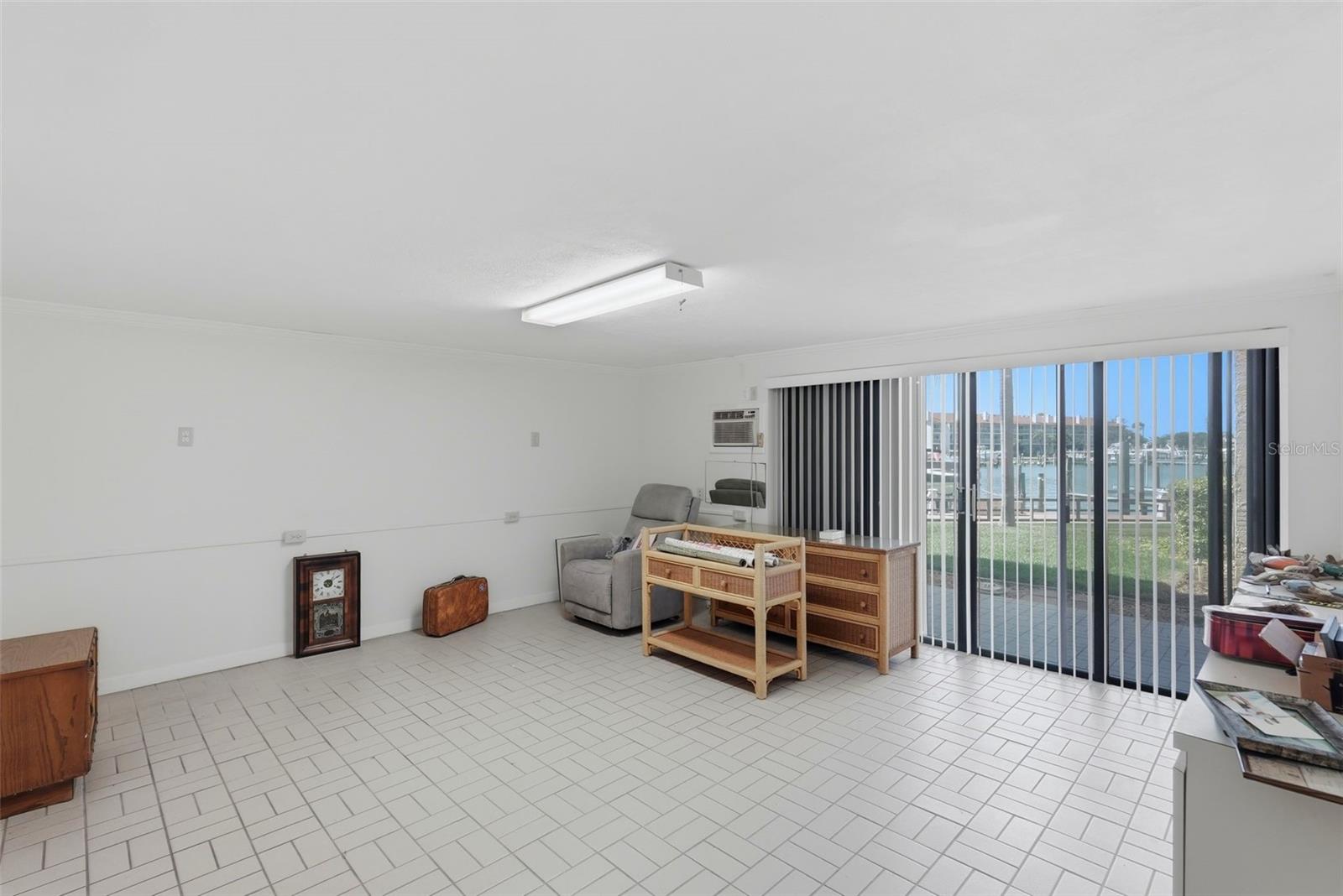 Image 47 of 73 For 128 1st Street E.  102