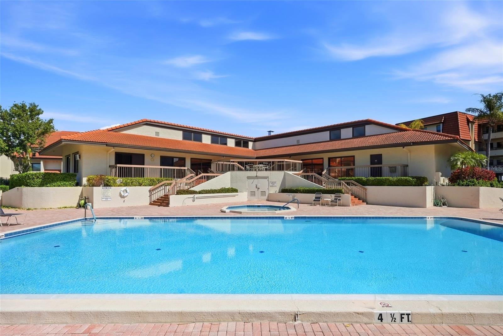 Image 58 of 73 For 128 1st Street E.  102