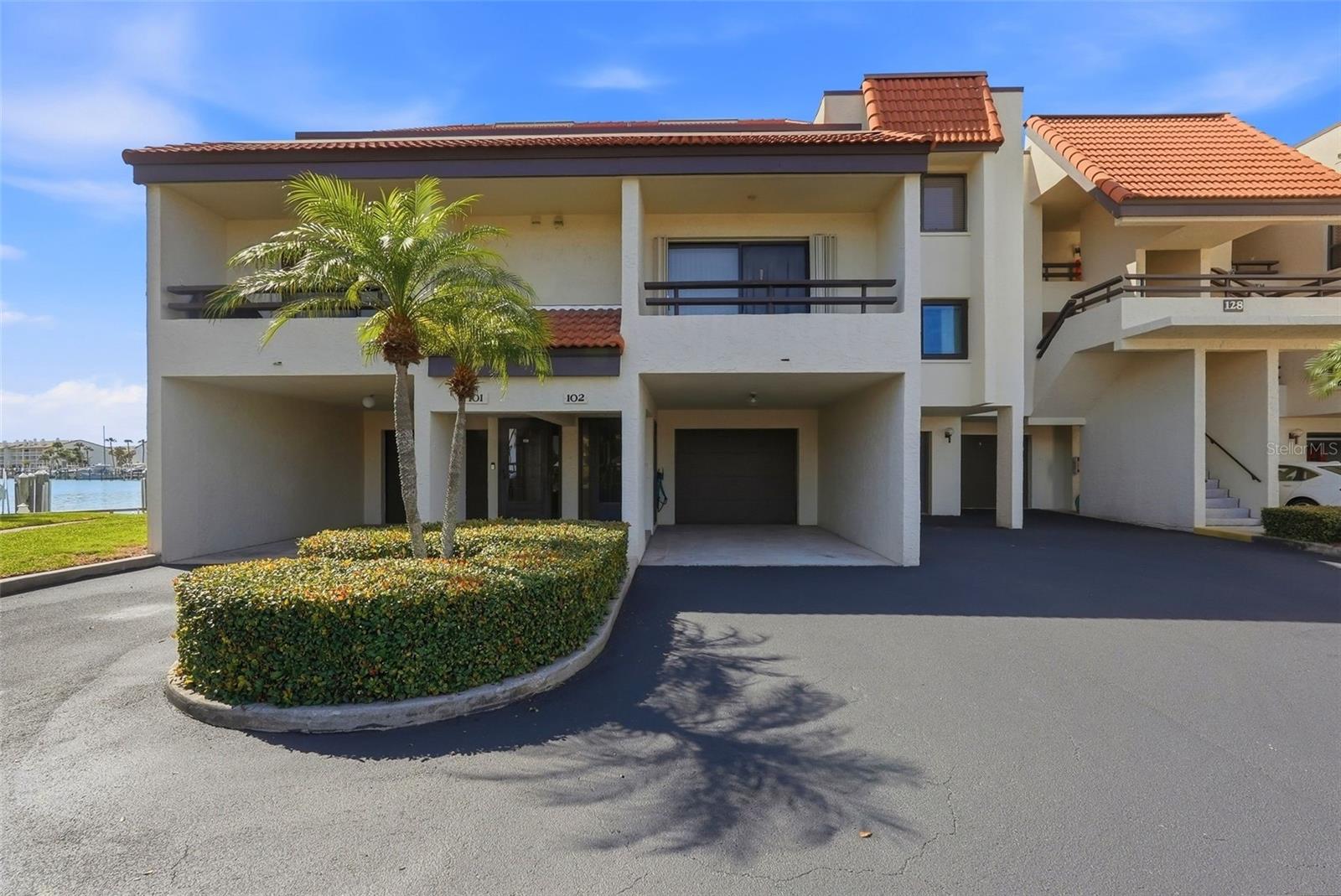 Image 7 of 73 For 128 1st Street E.  102