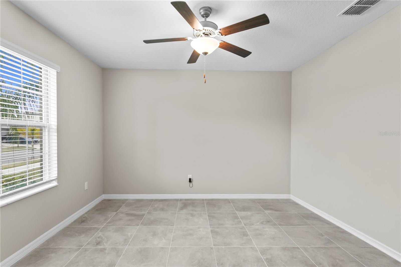 Image 4 of 50 For 7109 Paradise Island Court